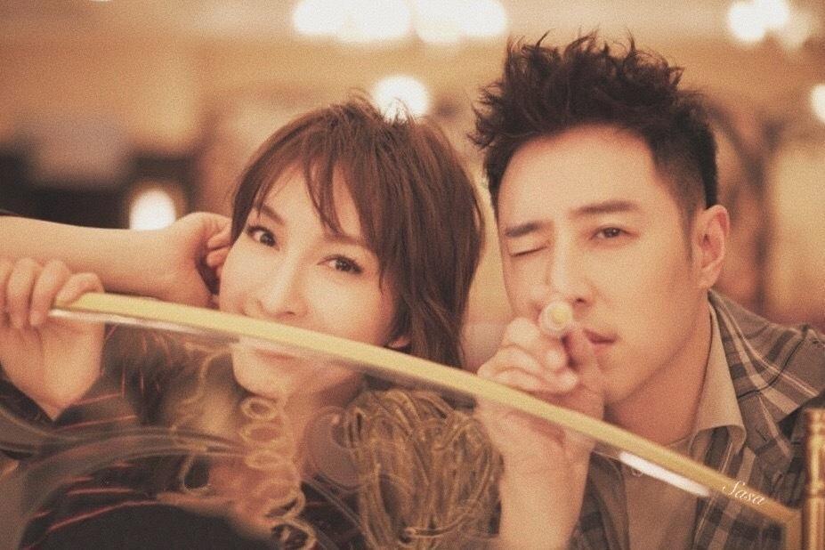 婧婧整理卧室
