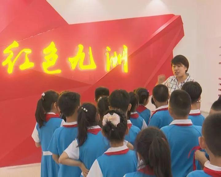 探索问题答案,尽在乾隆御制香炉是我祖父家里一直存放的,很久没用过,请问大家这个是否是真的呢?交流平台